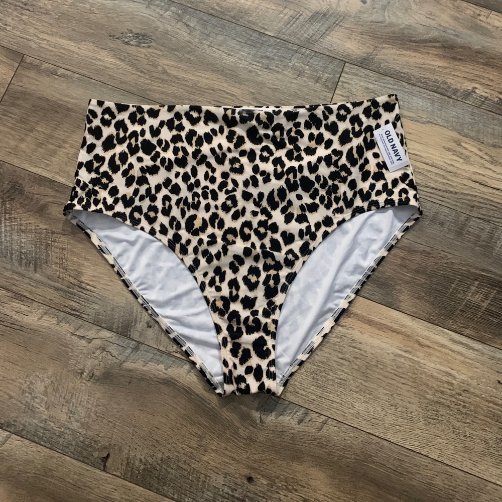 Old Navy Leopard High Waisted Bikini Bottoms
